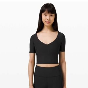 Lululemon Ribbed Contoured v-neck Yoga Short Sleeve